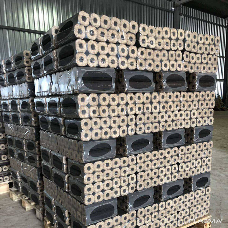 Oak Pini Kay Briquettes 96 Bags Premium Hardwood Fuel